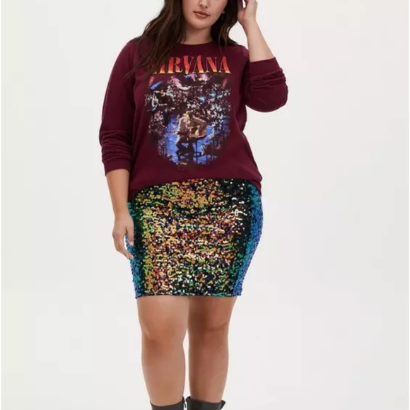 🌈 🪩 RAINBOW SEQUIN SKIRT 🪩 🌈 - Picture 3 of 4